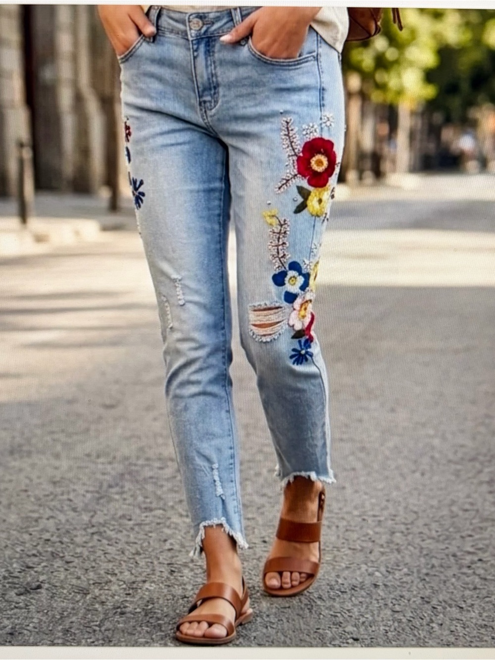 Indigo Rein Mid Rise Embroidered Floral Ankle Jeans Rhinestones Juniors 7